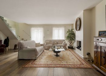 Soggiorno - Trilocale via Santa Croce, 46, Moncalieri - foto 3