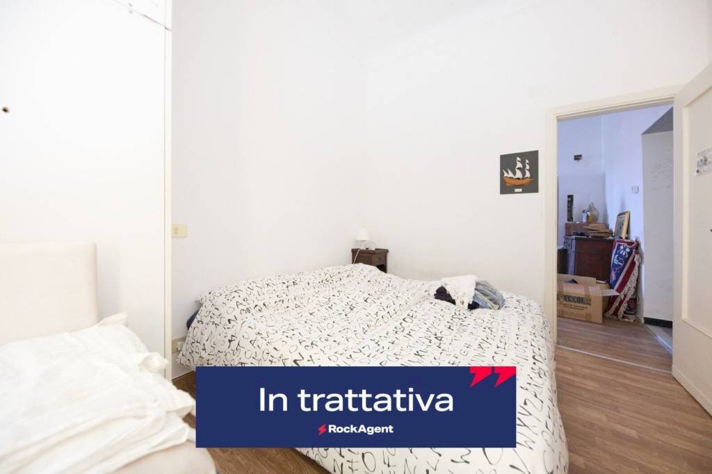 Camera da letto - Four-room apartment salita di San Barnaba, 28, Genova (neighborhood Castelletto) - photo 2