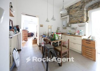 Cucina - Quadrilocale salita di San Barnaba, 28, Genova (zona Castelletto) - foto 8