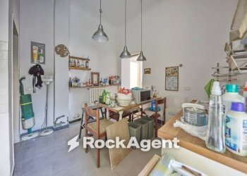 Interno non residenziale - Quadrilocale salita di San Barnaba, 28, Genova (zona Castelletto) - foto 21