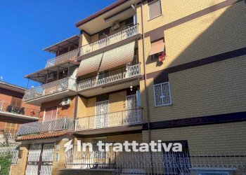 Facciata - Trilocale via Nocera Inferiore, 63, Roma - foto 1