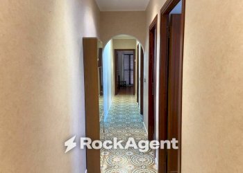 Corridoio - Trilocale via Nocera Inferiore, 63, Roma - foto 3