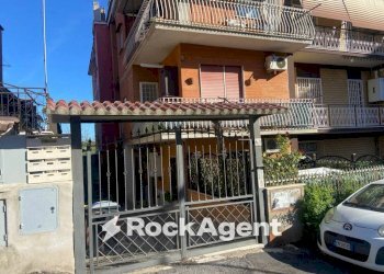 Facciata - Trilocale via Nocera Inferiore, 63, Roma - foto 24