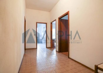 Corridoio - Appartamento via Giuseppe Di Vittorio, Forlì - foto 9