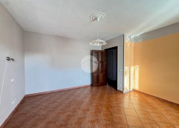 Three-room apartment Frazione Aimone, Lessona - photo 16