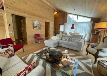 AFFITTO VERRAND - SOGGIORNO CON CAMINO E ZONA PRAN - Trilocale Prè-Saint-Didier - foto 2