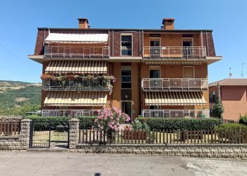 Quadrilocale Via Borgo Nuovo 1, Castiglione dei Pepoli - foto 1