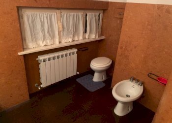 bagno principale - Appartamento Trecastelli - foto 10