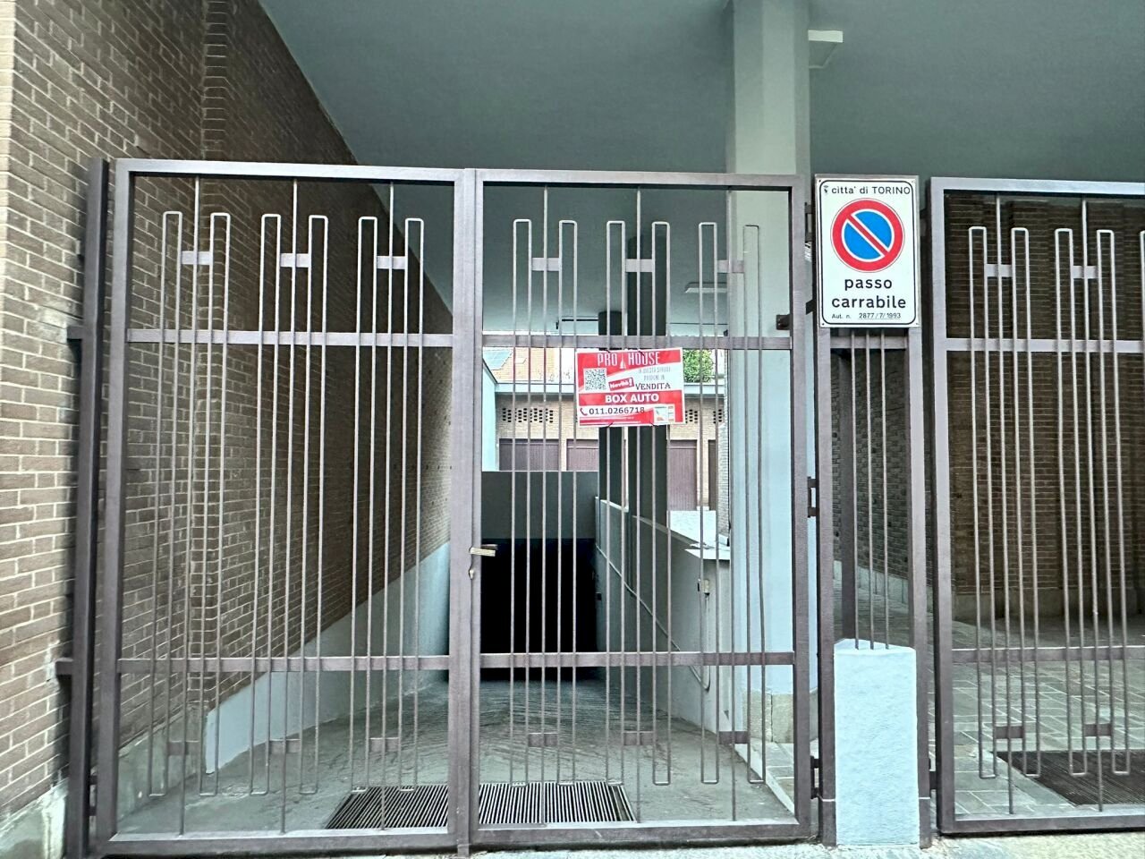 59577b18-1101-487d-a257-580230b2f172.jpg - Box Via Pesaro 45, Torino (neighborhood Aurora) - photo 1
