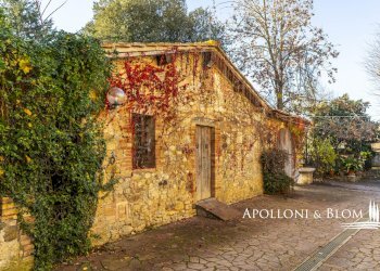 Rustico Str. di Poggio Ai Pini, 14-24, Monteriggioni - foto 13