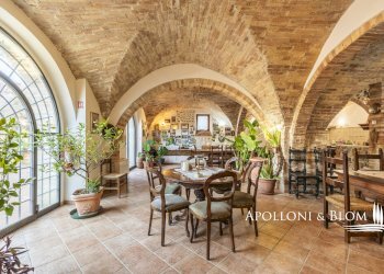 Rustico Str. di Poggio Ai Pini, 14-24, Monteriggioni - foto 18