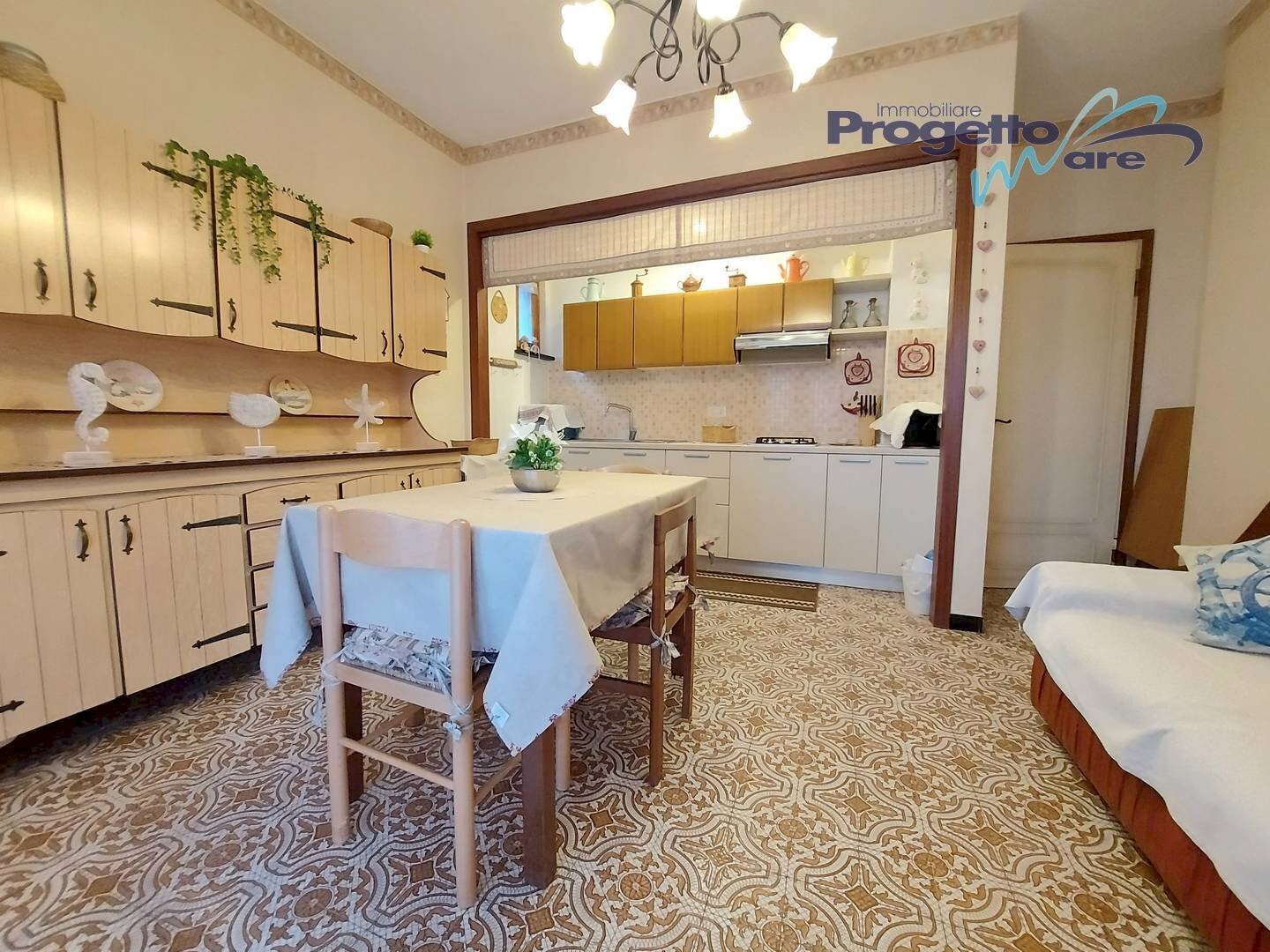 soggiorno con angolo cottura - Bilocale viale Della Repubblica
 
00, Pietra Ligure - foto 2