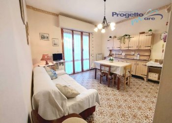 soggiorno - Bilocale viale Della Repubblica
 
00, Pietra Ligure - foto 8