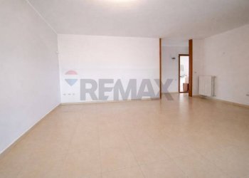 Stanza vuota - Trilocale Via Carso
 
118, Galatina - foto 6