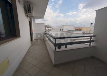 Balcone - Trilocale Via Carso
 
118, Galatina - foto 16