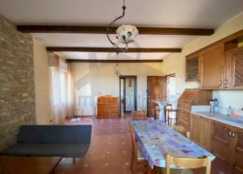 Soggiorno - Casa indipendente via Poggio Casalino, San Leo - foto 8