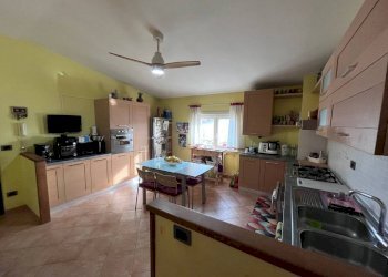 Cucina - Quadrilocale via Carlo Alberto Dalla Chiesa, 18, Monterosi - foto 26