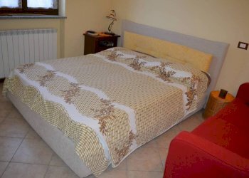 Camera da letto - Trilocale via Tetti, 16, Roburent - foto 16