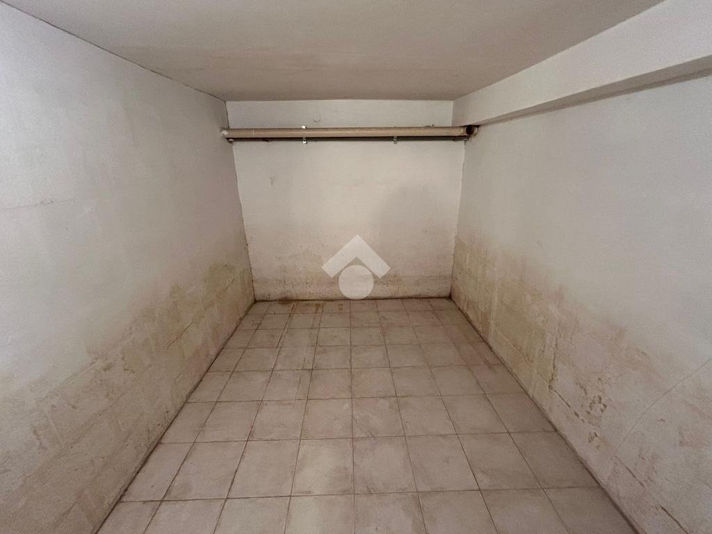 Appartamento Magazzino Via Rizzo, Rapallo - foto 1