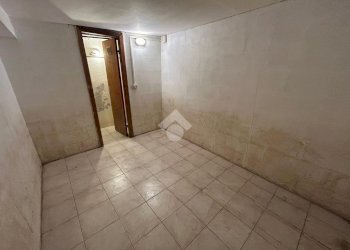 Appartamento Magazzino Via Rizzo, Rapallo - foto 2