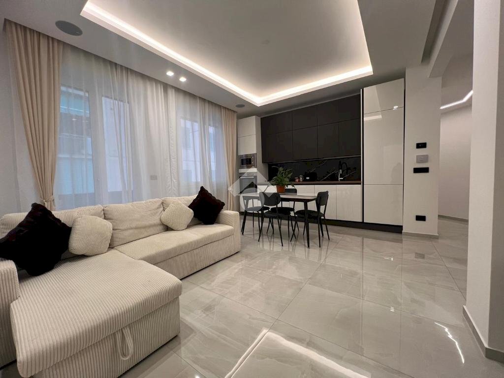 Quadrilocale Via Mario Zignago, Rapallo - foto 1