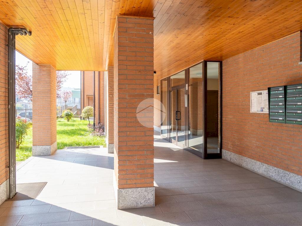 Four-room apartment Via Paolo Regis, Chivasso - photo 2