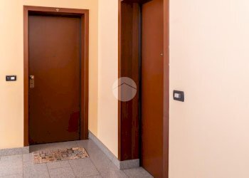 Four-room apartment Via Paolo Regis, Chivasso - photo 5