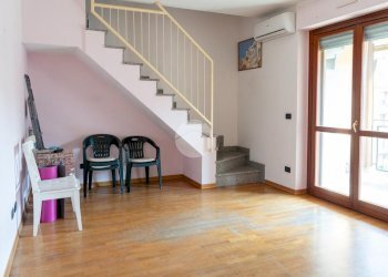 Four-room apartment Via Paolo Regis, Chivasso - photo 8