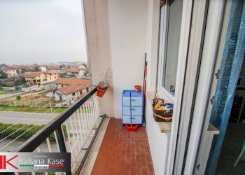 Foto 6 - Quadrilocale Viale Europa
 
27, Caluso - foto 6