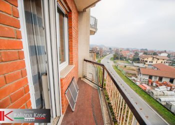 Foto 16 - Quadrilocale Viale Europa
 
27, Caluso - foto 16