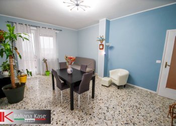 Foto 27 - Quadrilocale Viale Europa
 
27, Caluso - foto 27