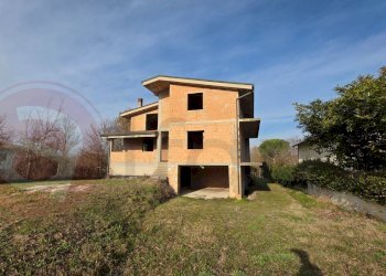 Foto 3 - Rustico Via Campanile
 
snc, Arce - foto 3