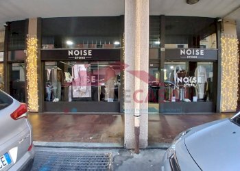 Foto 2 - Negozio VIA GIUSEPPE VERDI
 
20, Saronno - foto 2