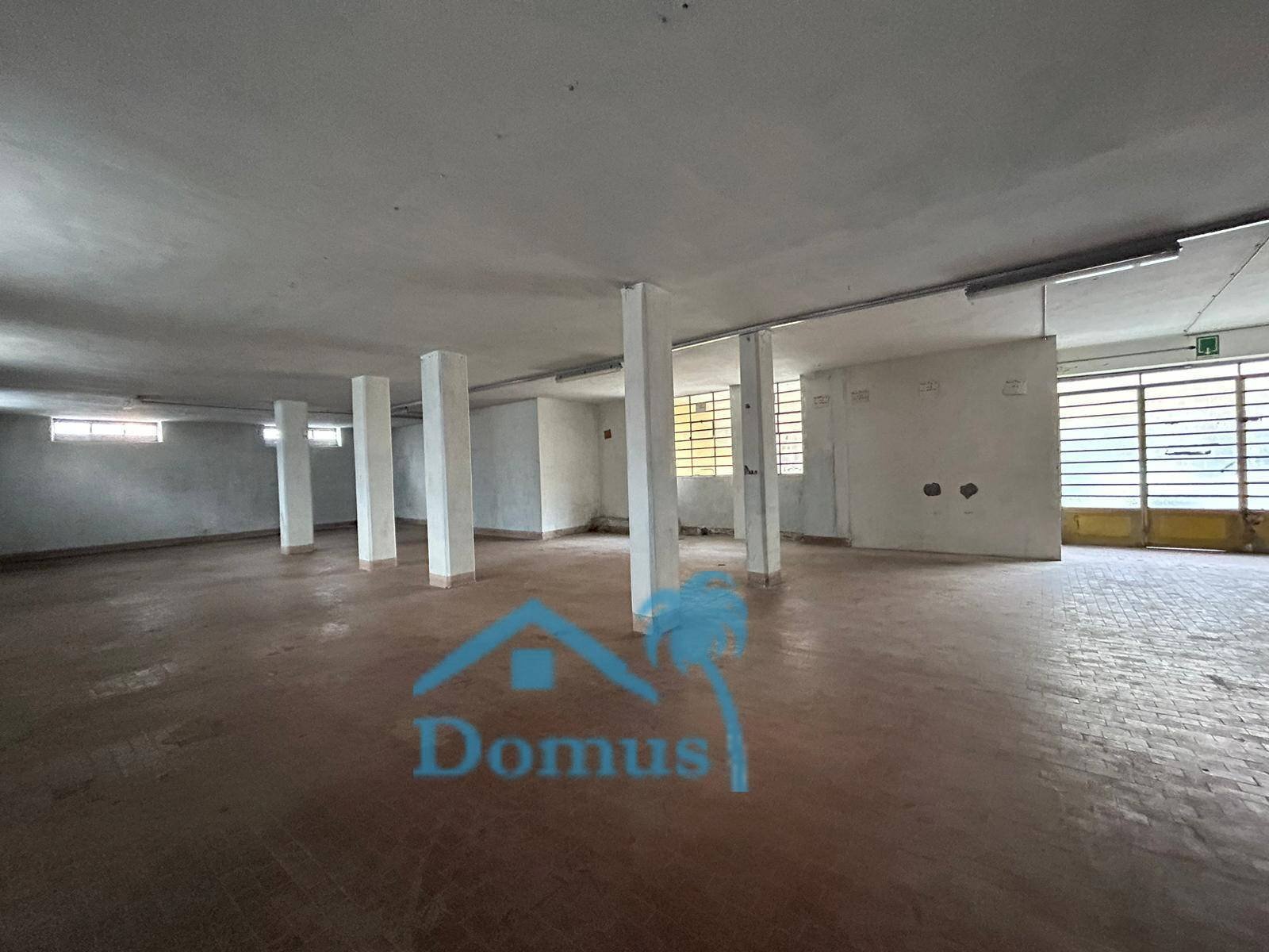 Foto 1 - Magazzino Via Agnelli
 
11, Pinerolo - foto 1