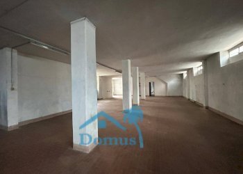 Foto 3 - Magazzino Via Agnelli
 
11, Pinerolo - foto 3