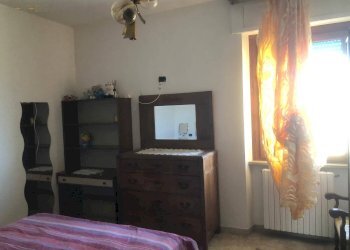 Foto 37 - Appartamento C.da San Taddeo
 
10, Force - foto 35