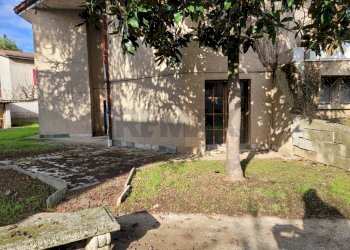 Giardino - Villa VIA PONZINI
 
26F, Soresina - foto 8