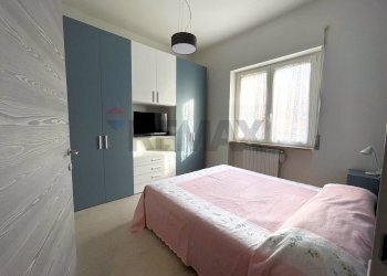 Camera / camera da letto - Quadrilocale Via Rapallo
 
7, Gaeta - foto 19