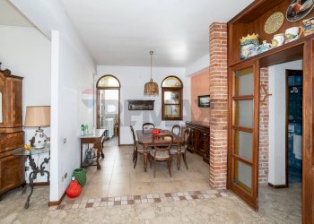 Sala da pranzo - Appartamento VIA FIMIA
 
27, Catania - foto 5