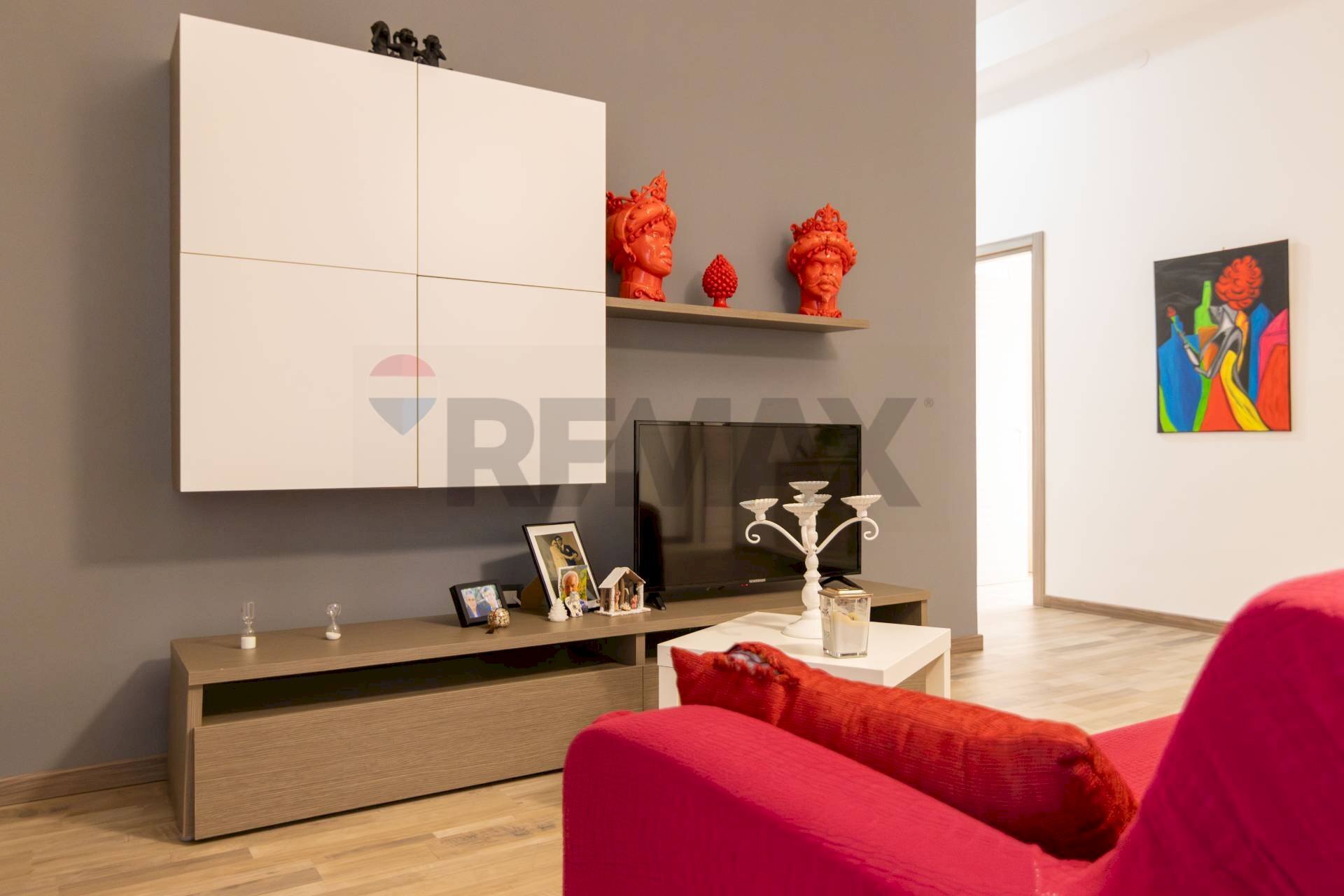 Soggiorno - Appartamento Via Conte Di Torino
 
37, Catania - foto 1