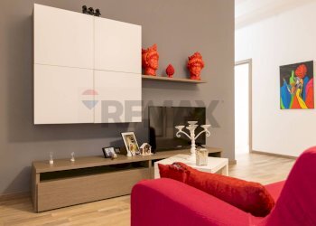 Soggiorno - Appartamento Via Conte Di Torino
 
37, Catania - foto 1