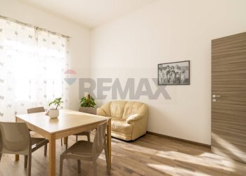 Sala da pranzo - Appartamento Via Conte Di Torino
 
37, Catania - foto 20