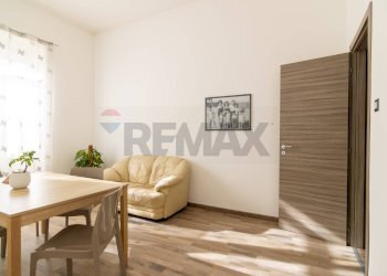 Sala da pranzo - Appartamento Via Conte Di Torino
 
37, Catania - foto 22