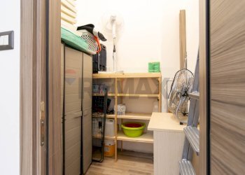 Dispensa di stoccaggio - Appartamento Via Conte Di Torino
 
37, Catania - foto 25