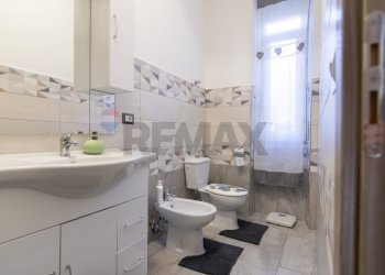 Bagno - Appartamento Via Conte Di Torino
 
37, Catania - foto 39