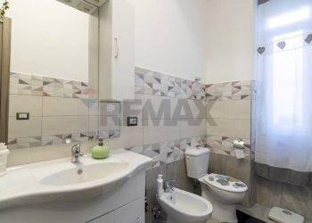 Bagno - Appartamento Via Conte Di Torino
 
37, Catania - foto 40