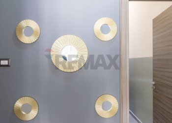 Dettagli - Appartamento Via Conte Di Torino
 
37, Catania - foto 61