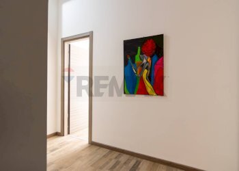 Hall / corridoio - Appartamento Via Conte Di Torino
 
37, Catania - foto 64