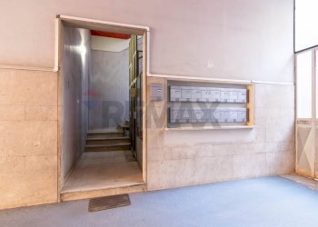 Dettagli - Appartamento Via Conte Di Torino
 
37, Catania - foto 77