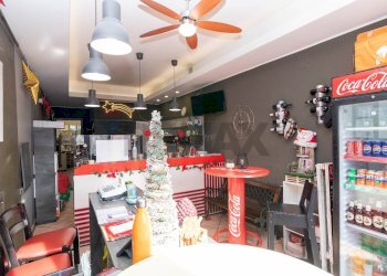 Sala da pranzo - Commercial Activity Via Pietro Novelli
 
143, Catania - photo 2